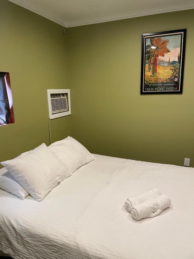 Private Standalone Room W/ Tv, Wifi & Ac In Карсън Екстериор снимка