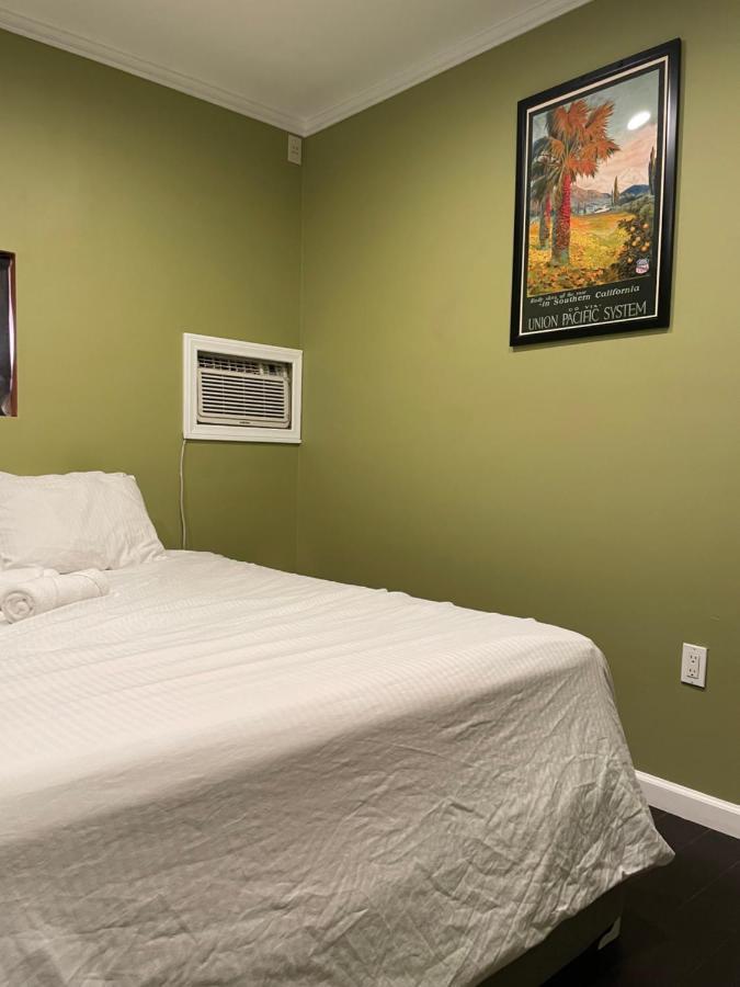 Private Standalone Room W/ Tv, Wifi & Ac In Карсън Екстериор снимка