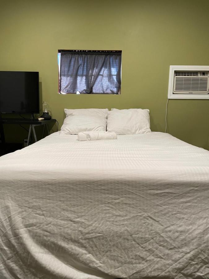 Private Standalone Room W/ Tv, Wifi & Ac In Карсън Екстериор снимка